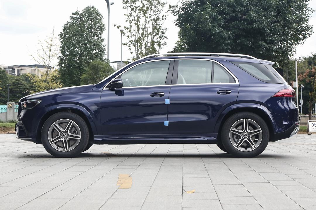 Mercedes-Benz GLE-Class (Европейской сборки) 2026, фото 4