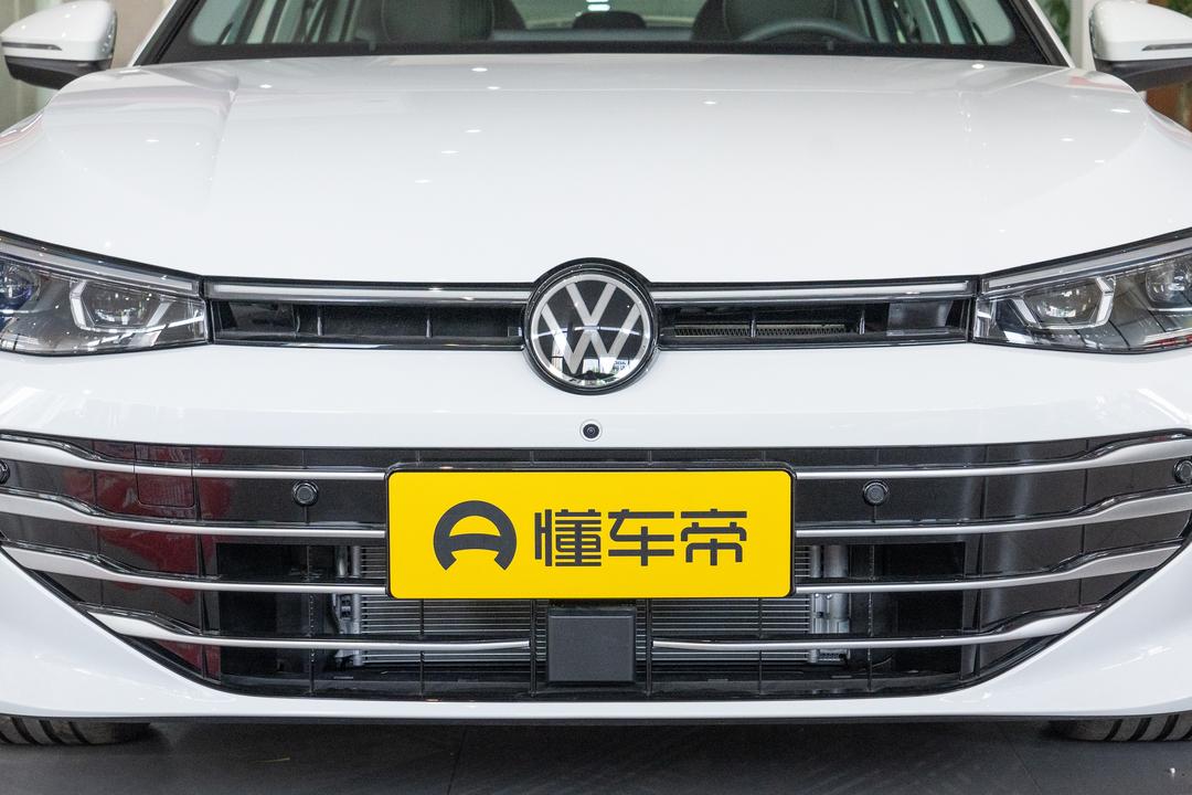 Volkswagen Passat 2026, фото 9