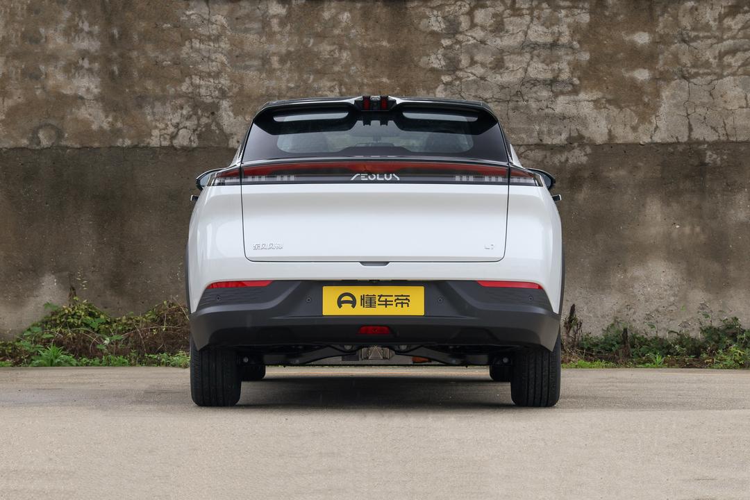 Dongfeng L7 EV 2026, фото 6