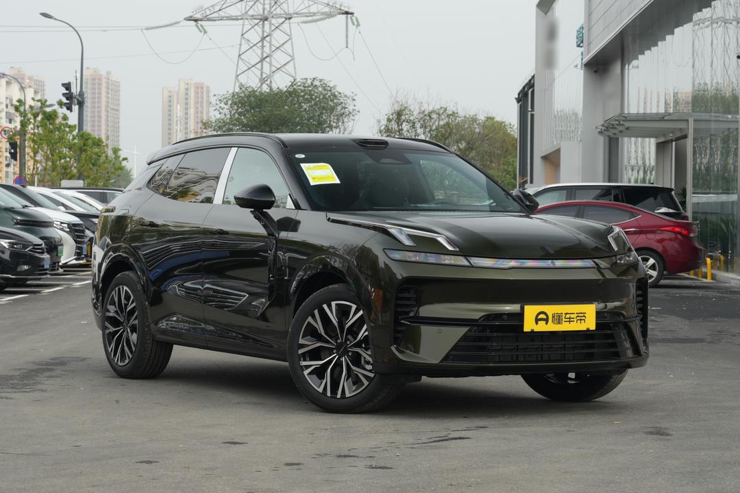 Lynk & Co 08 EM-P 2026, фото 3