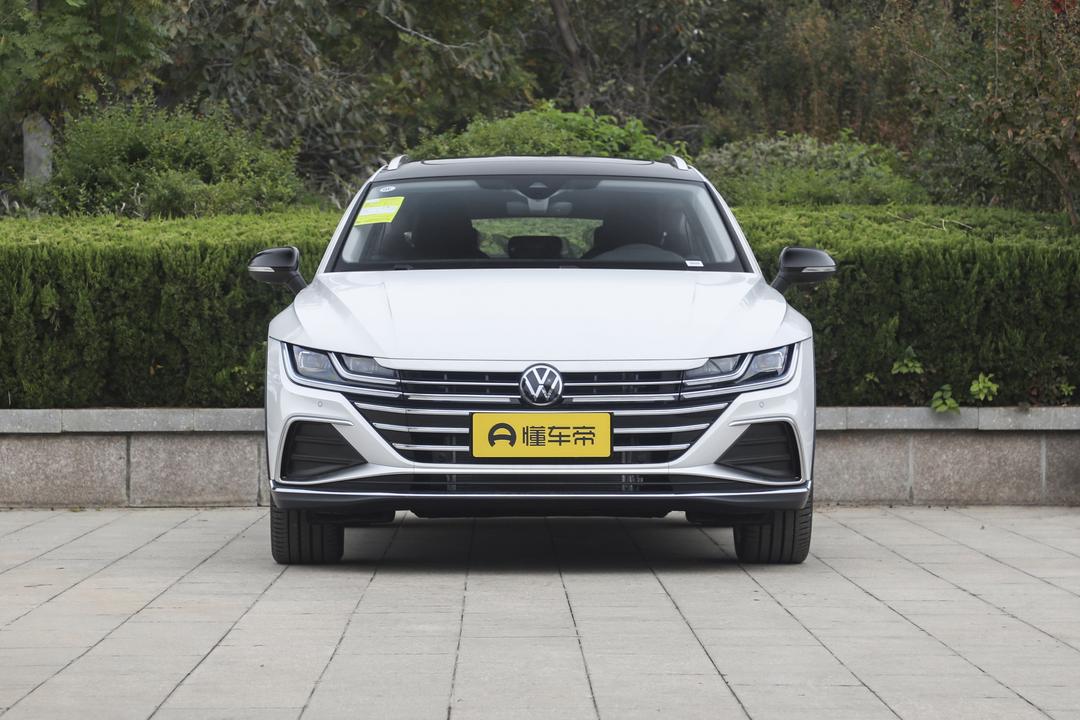 Volkswagen CC 2026, фото 2