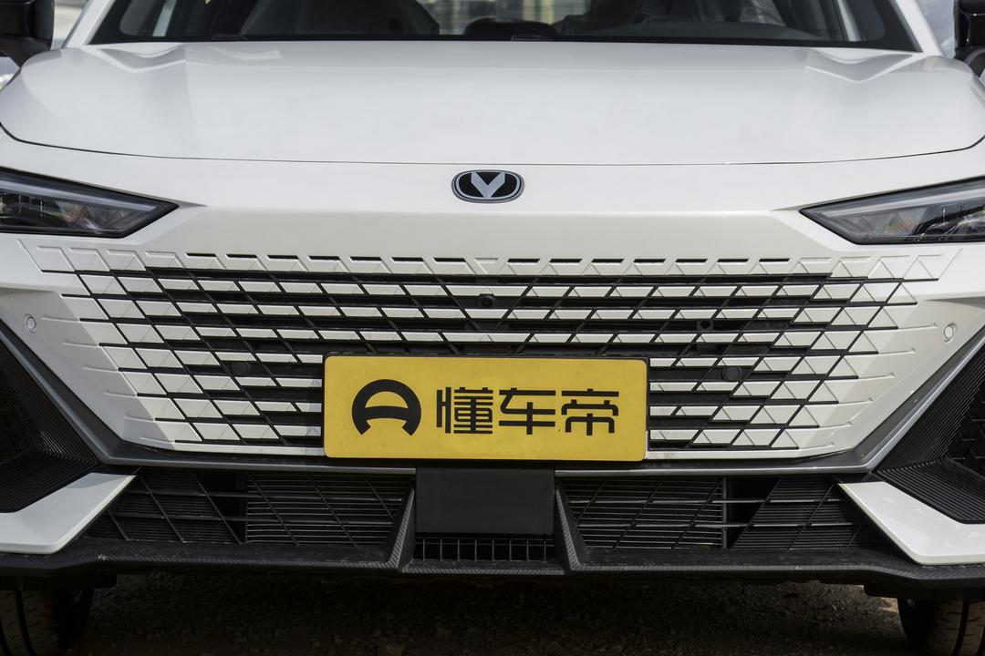 Changan UNI-V 2026, фото 10