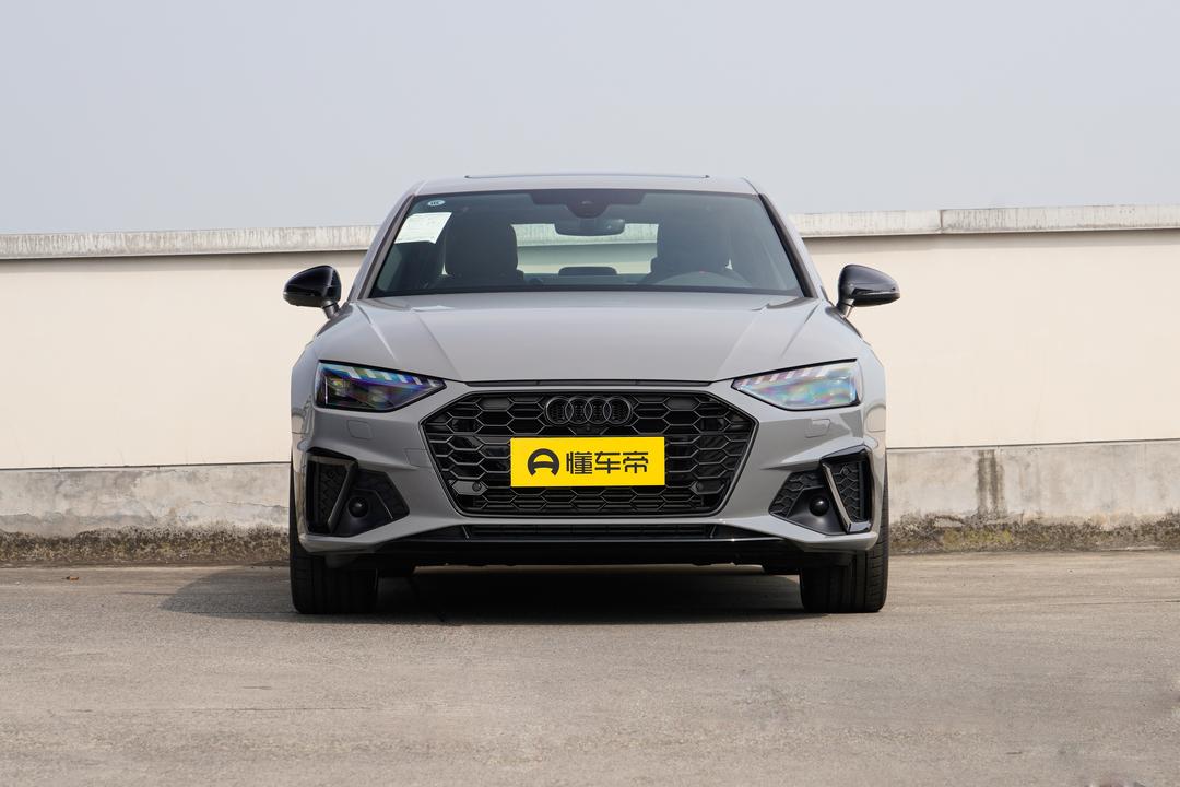 Audi A4L 2026, фото 2
