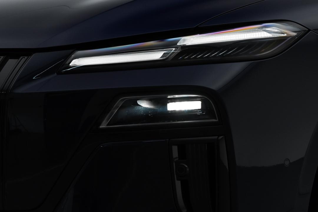 Roewe M7 DMH 2026, фото 14