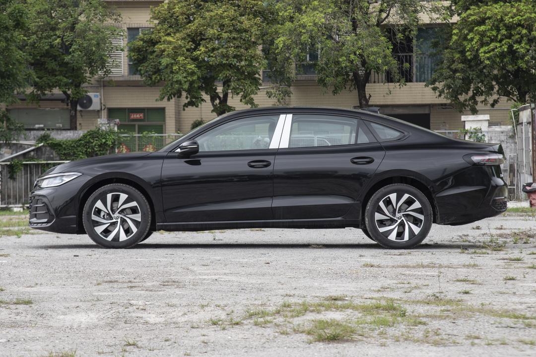Volkswagen Passat 2026, фото 4