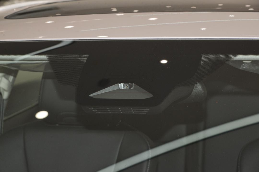 Toyota Camry 2026, фото 15