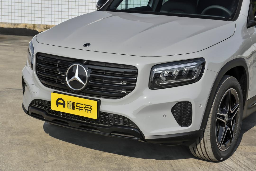 Mercedes-Benz GLB 2026, фото 9