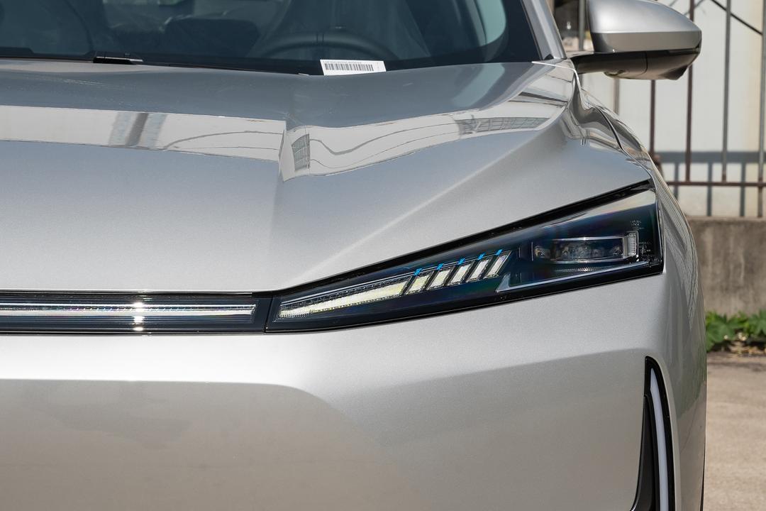 Dongfeng L7 PHEV 2026, фото 12