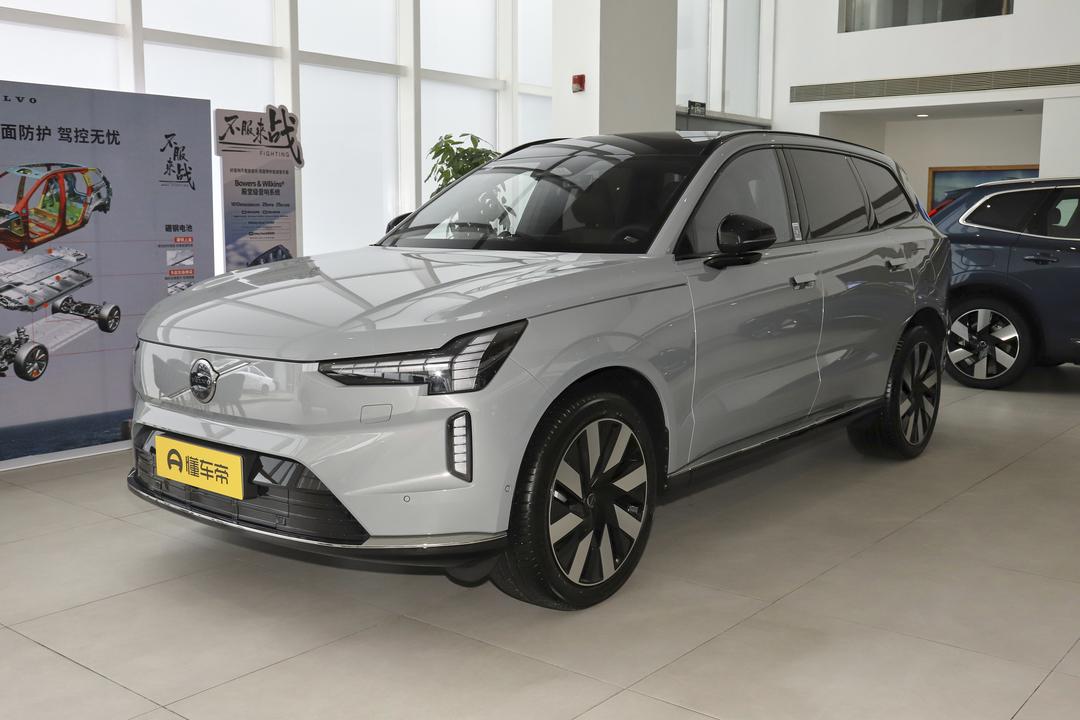Volvo EX90