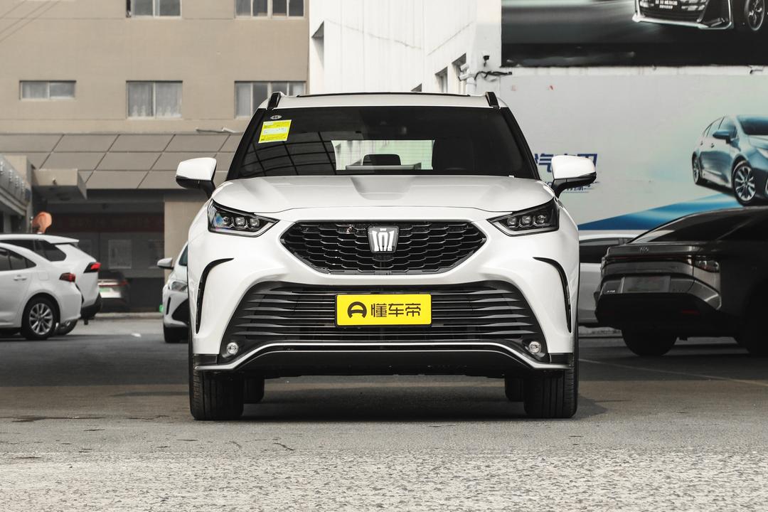 Toyota Crown Kluger 2026, фото 2