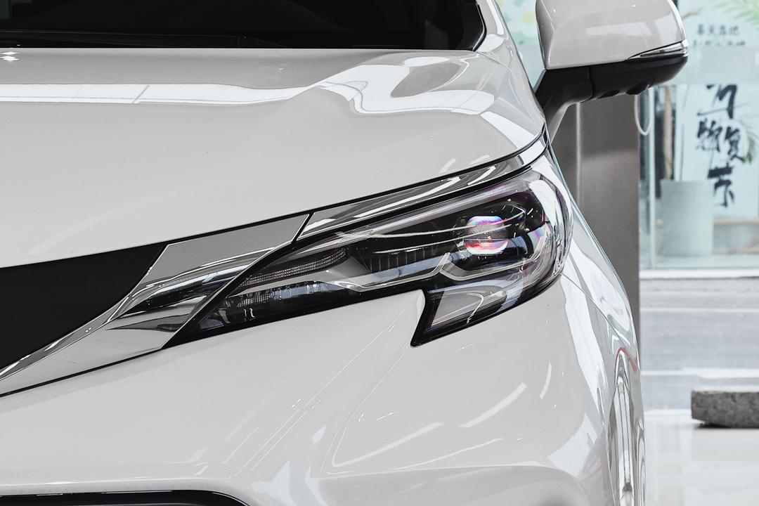 Toyota Granvia 2026, фото 11