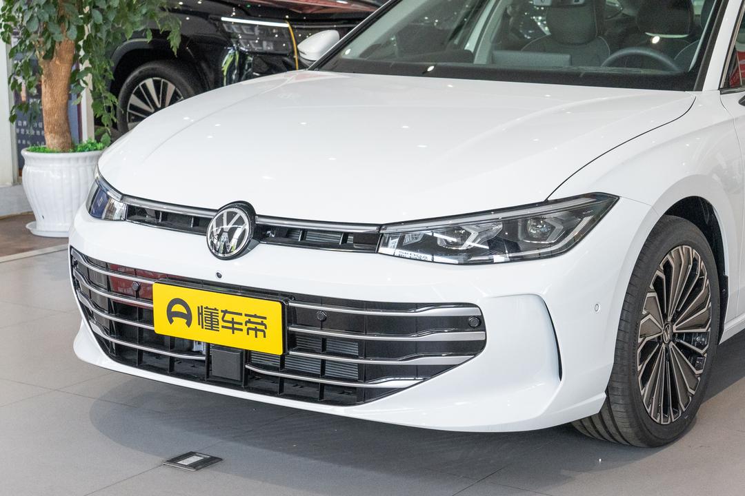 Volkswagen Passat 2026, фото 8