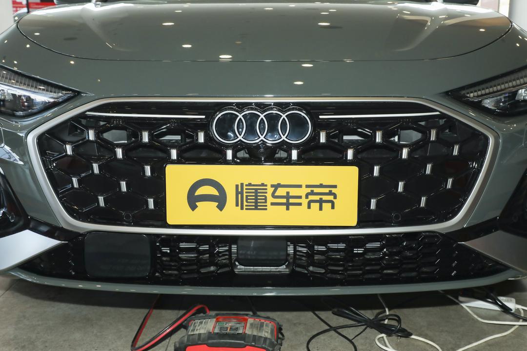 Audi A5L 2026, фото 10