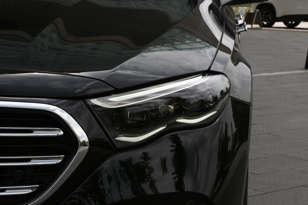Mercedes-Benz E-Class 2026, фото 12