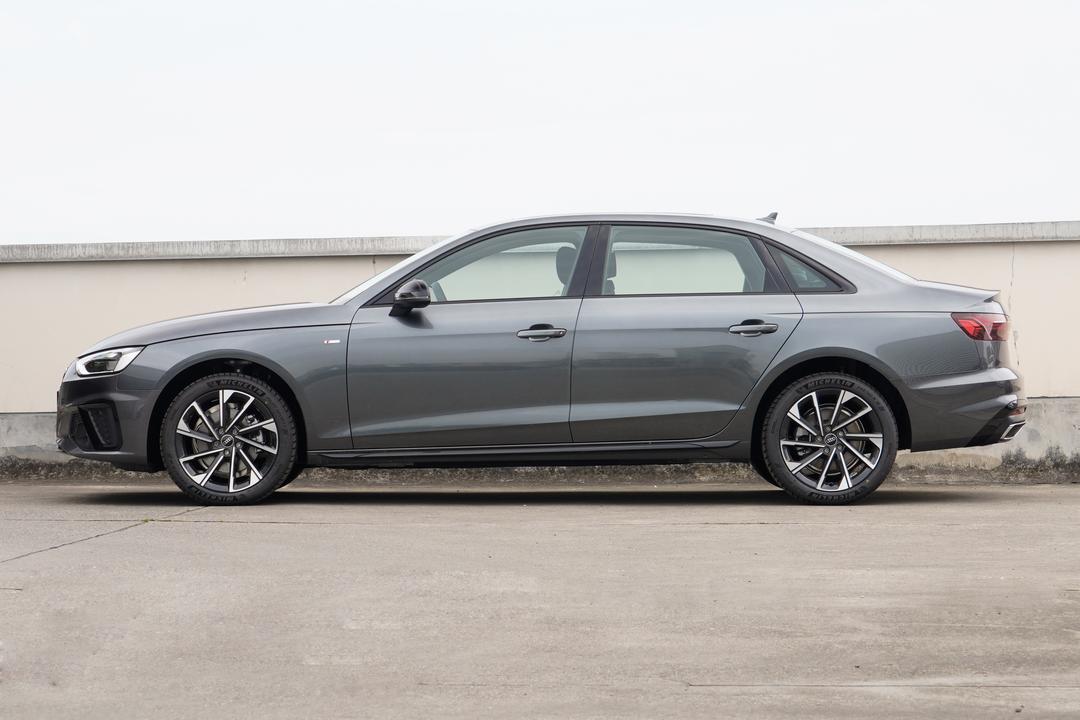 Audi A4L 2026, фото 4