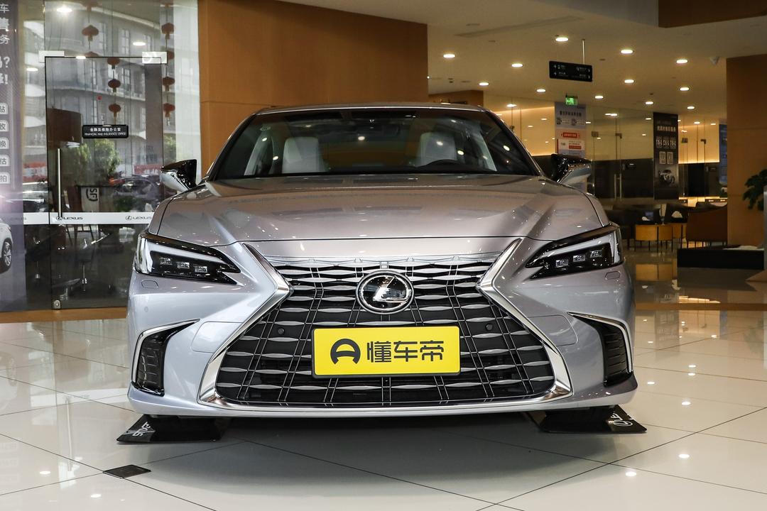 Lexus ES 2026, фото 2
