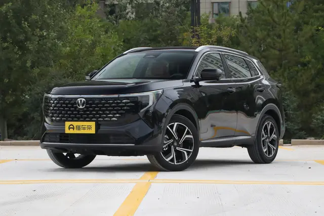 Changan CS55 PLUS 2026 — купить из Китая под заказ