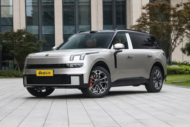 Lynk & Co 900 2026 — купить из Китая под заказ
