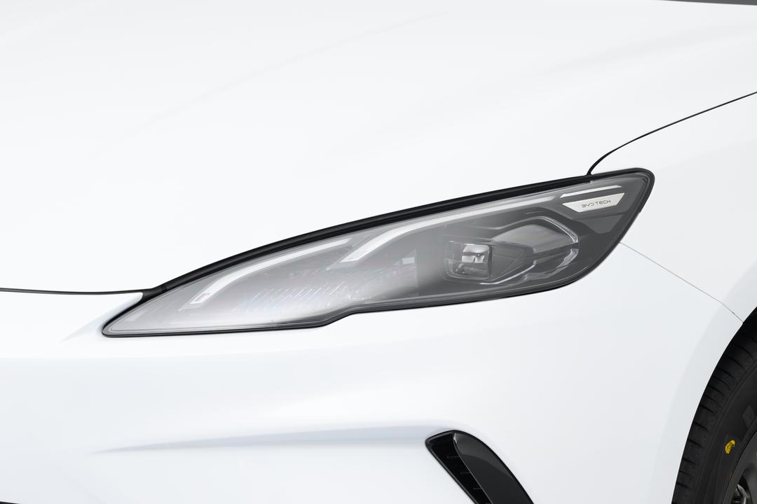 BYD Seal 05 DM 2026, фото 13