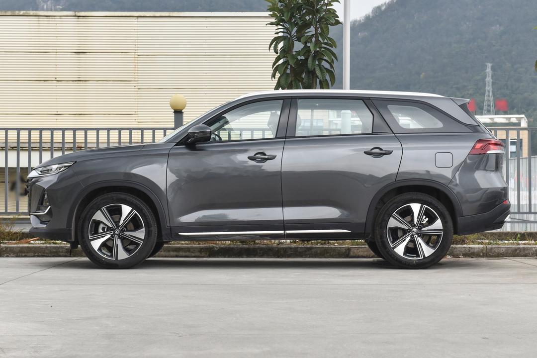 Changan CS75 2026, фото 4