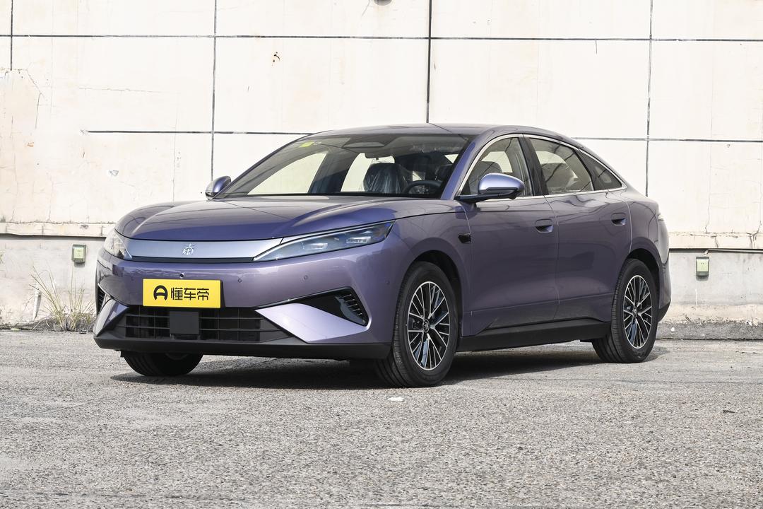 BYD Qin MAX EV 2026, фото 1
