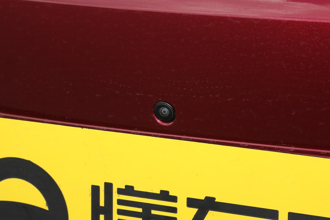 BYD Seal 08 EV 2026, фото 15