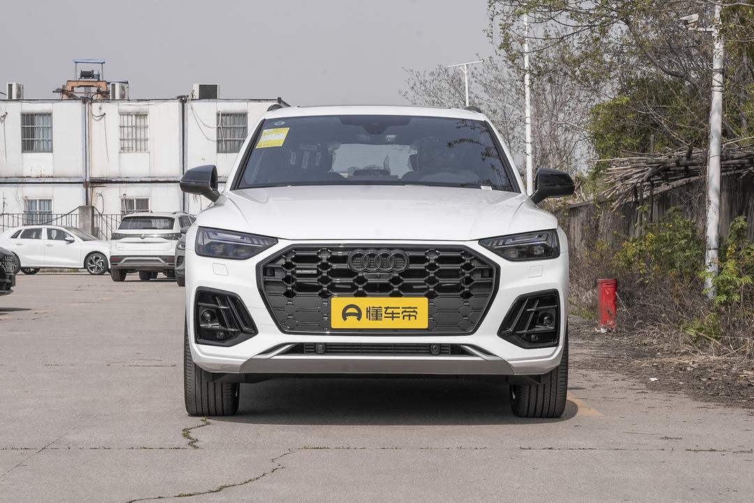 Audi Q5L 2026, фото 2