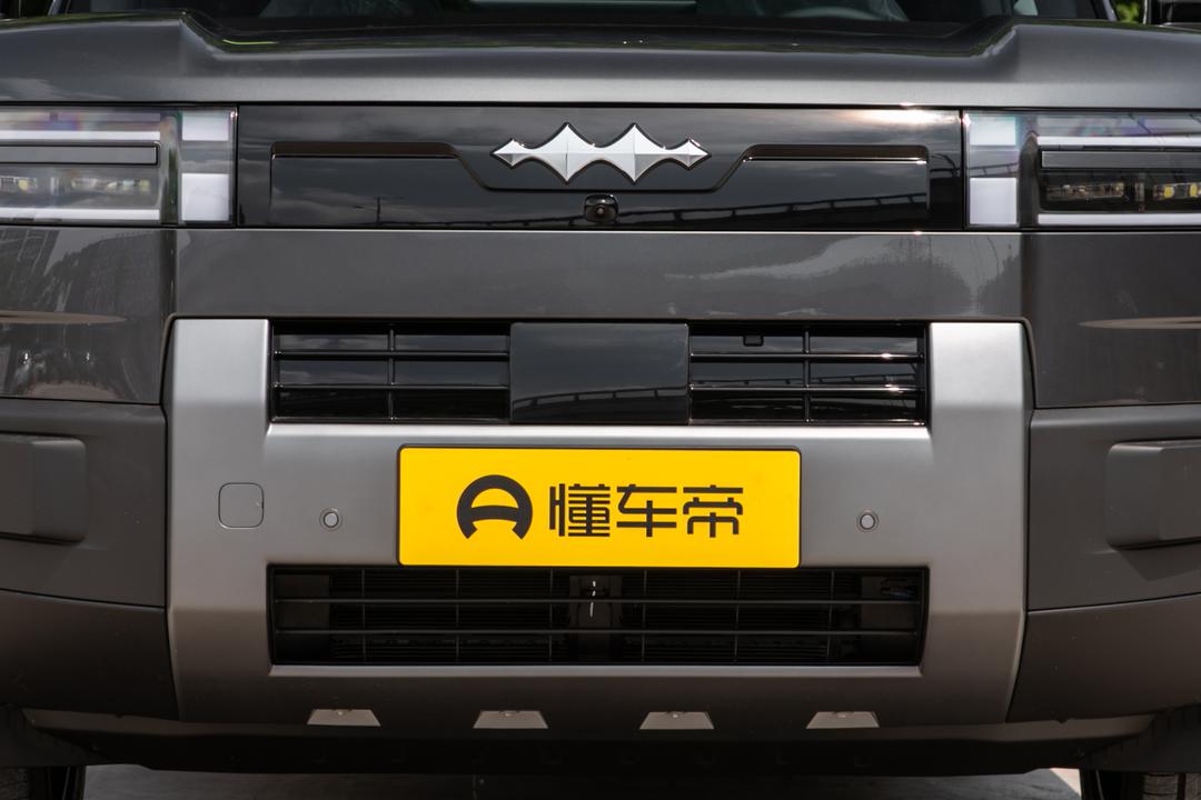 BYD Titan 7 EV 2026, фото 10