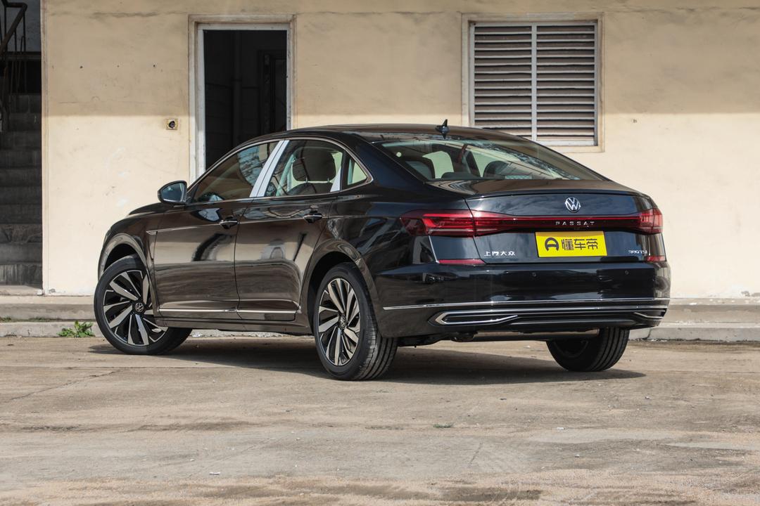 Volkswagen Passat 2026, фото 5
