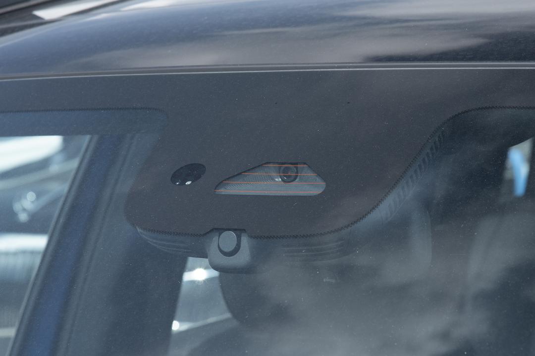 Mercedes-Benz GLB 2026, фото 15
