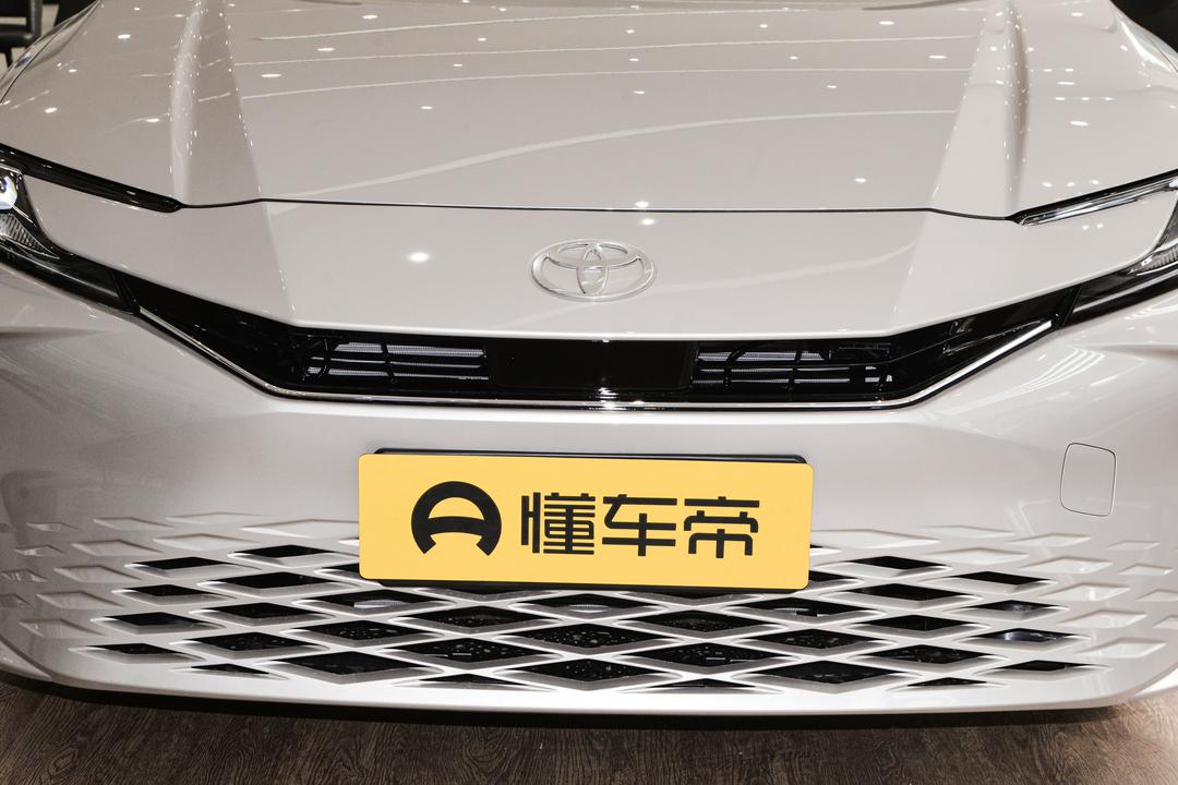 Toyota Camry 2026, фото 10
