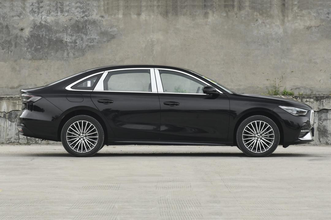 Geely Starlight 7 2026, фото 8
