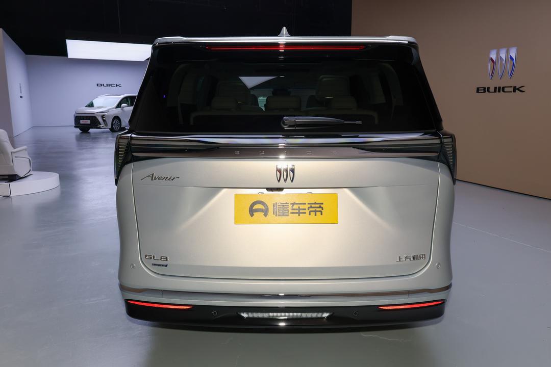Buick GL8 PHEV 2026, фото 6