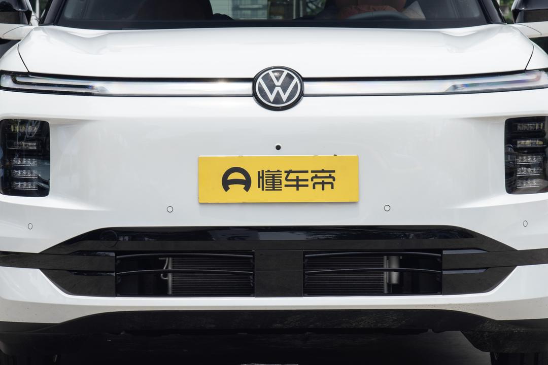 Volkswagen ID. ERA 9X 2026, фото 10