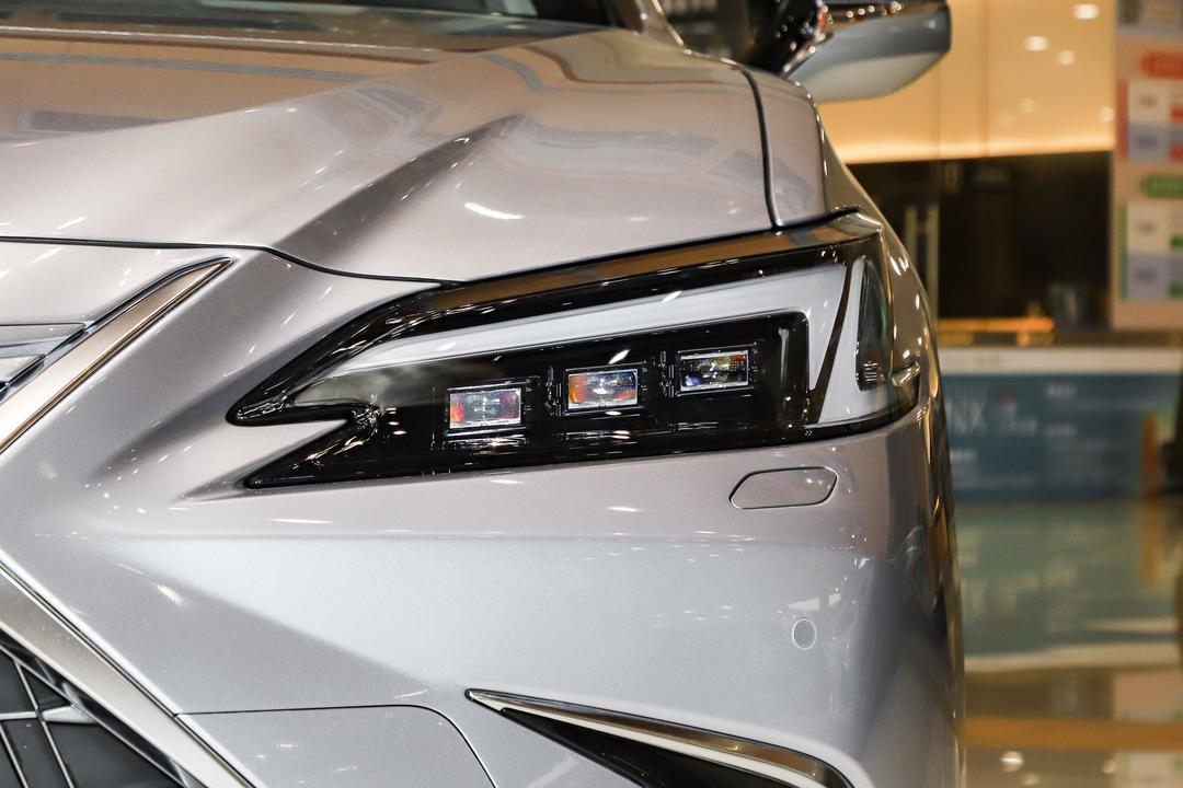 Lexus ES 2026, фото 11