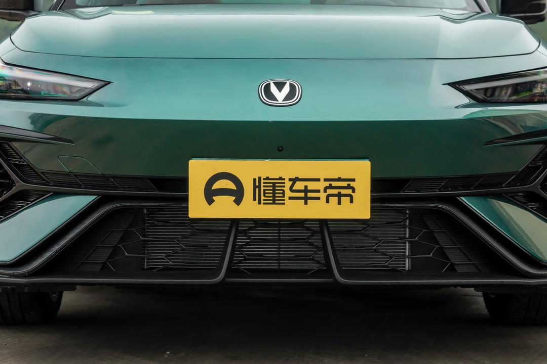 Changan UNI-V 2026, фото 10