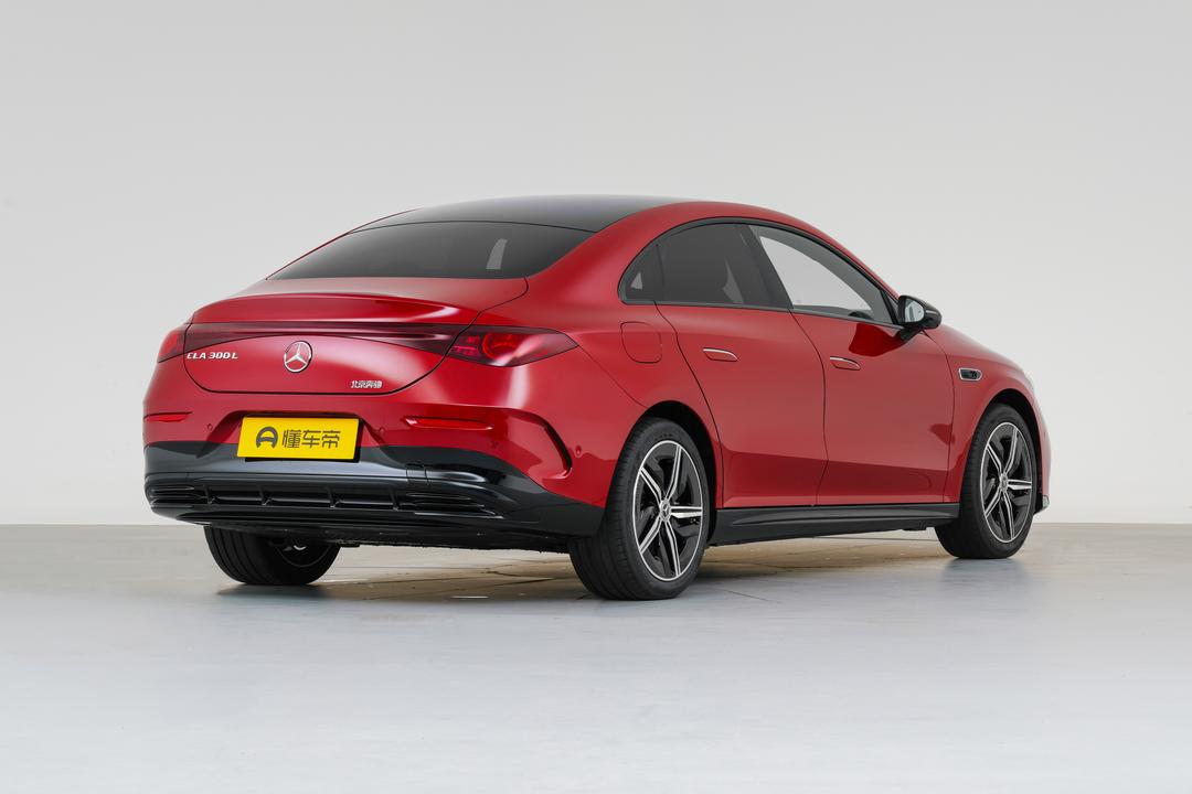 Mercedes-Benz CLA EV 2026, фото 7