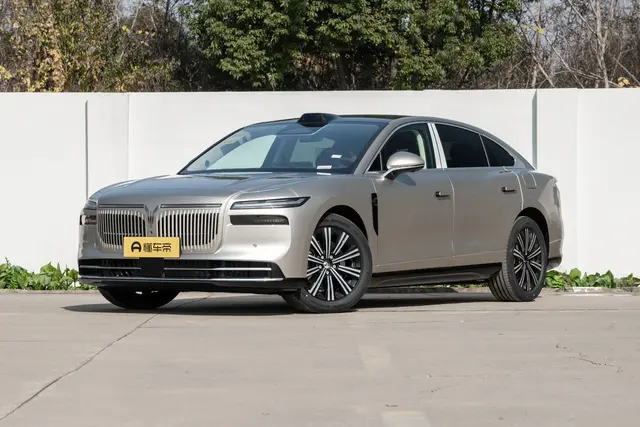 Voyah Passion L 2026 — купить из Китая под заказ