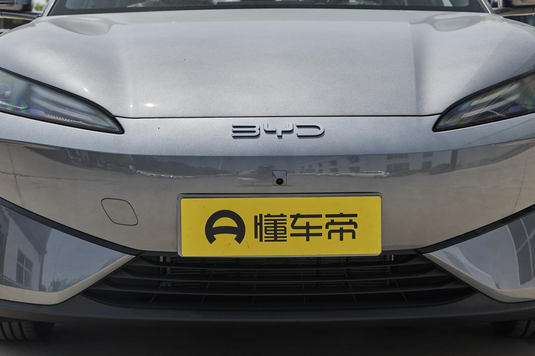 BYD e7 2026, фото 10