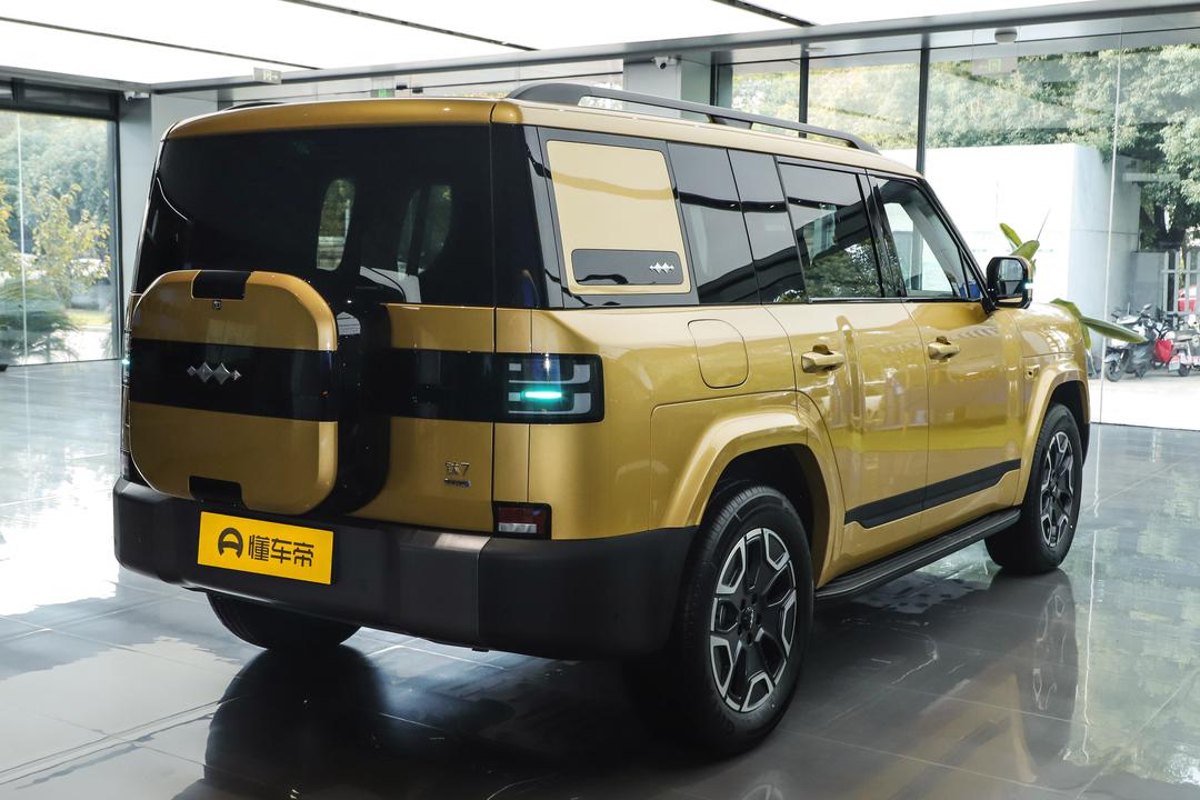 BYD Titan 7 PHEV 2026, фото 7