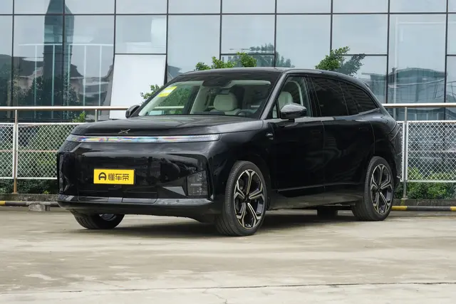 XPeng G9L 2026 — купить из Китая под заказ