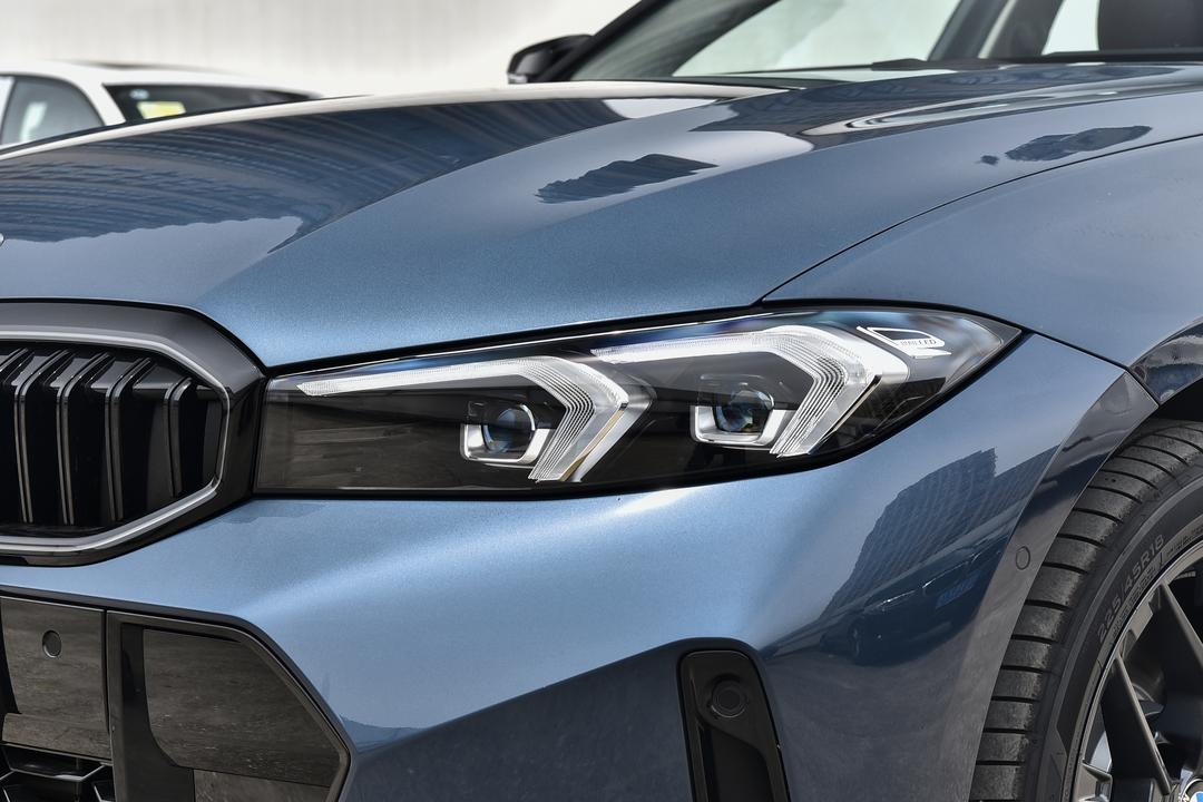 BMW 3 Series 2026, фото 13