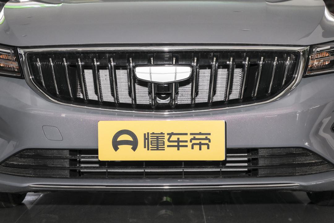 Geely Emgrand 2026, фото 10