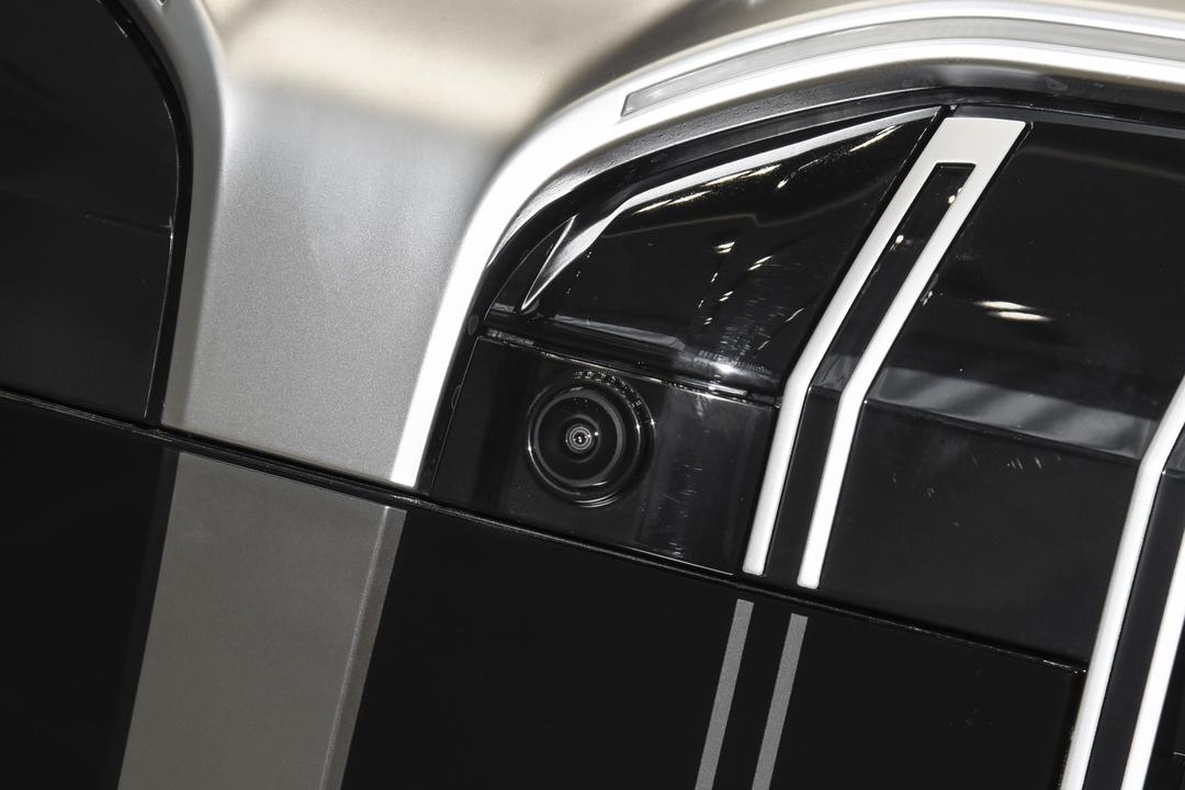 BMW 5 Series 2026, фото 15