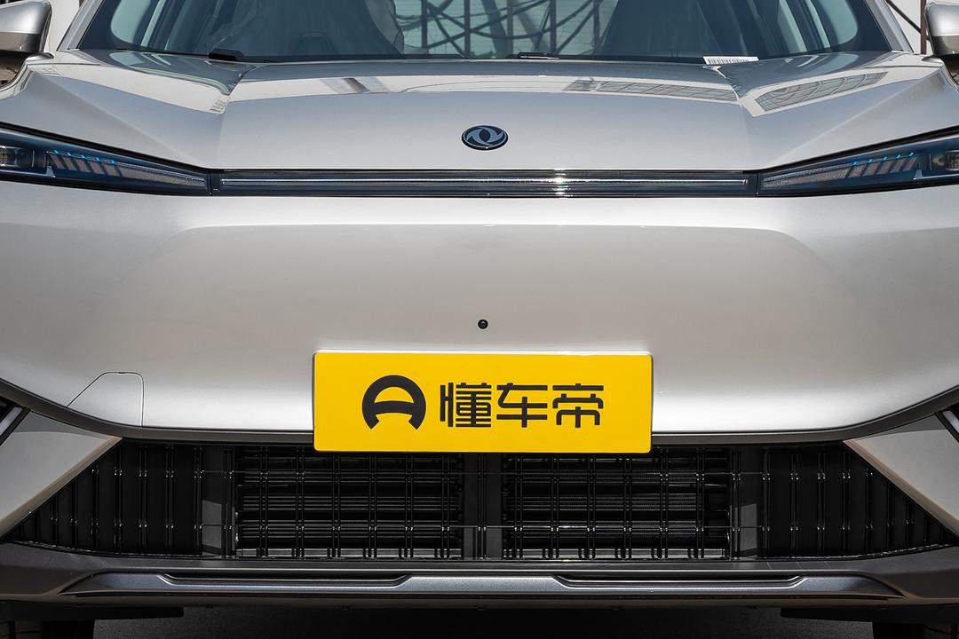 Dongfeng L7 PHEV 2026, фото 10