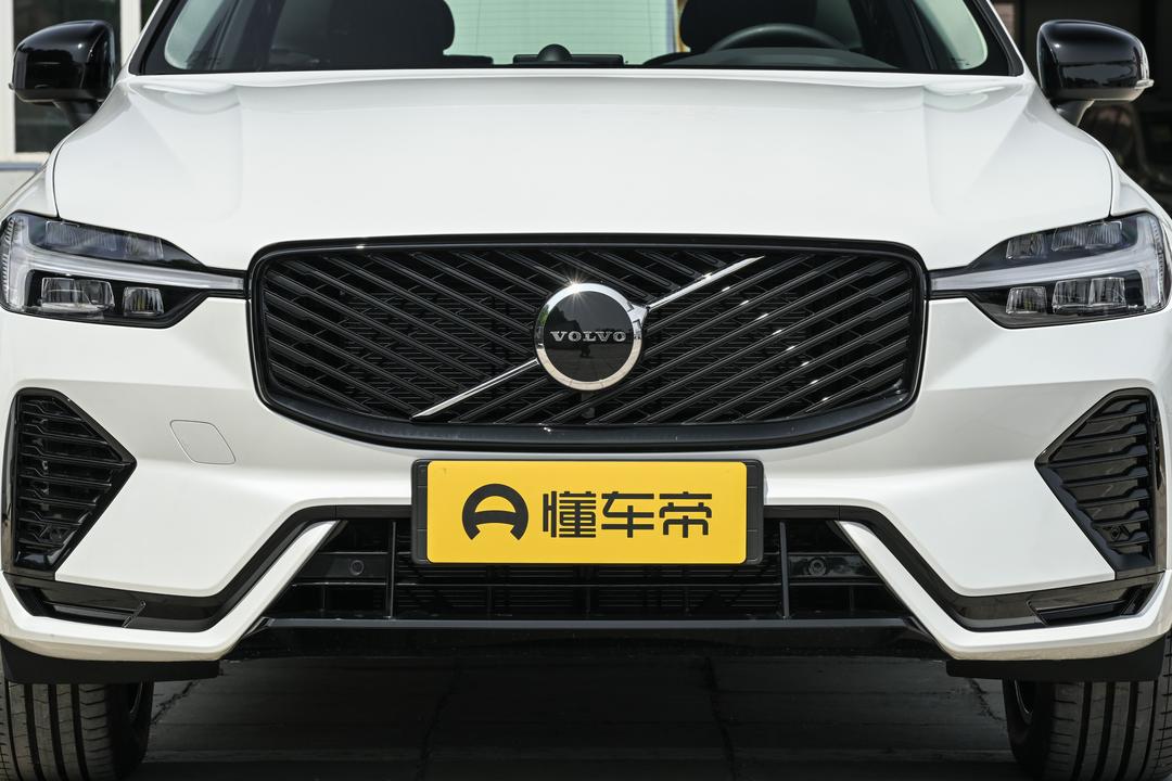 Volvo XC60 2026, фото 10