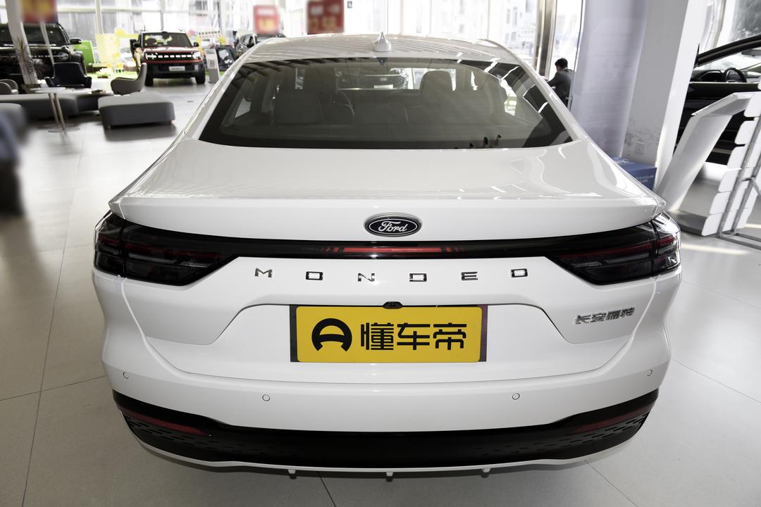 Ford Mondeo 2026, фото 6