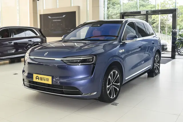 AITO M7 2026 — купить из Китая под заказ