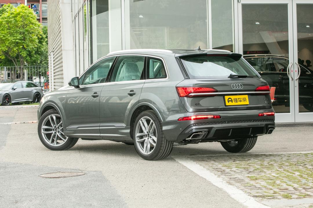 Audi Q7 2026, фото 5