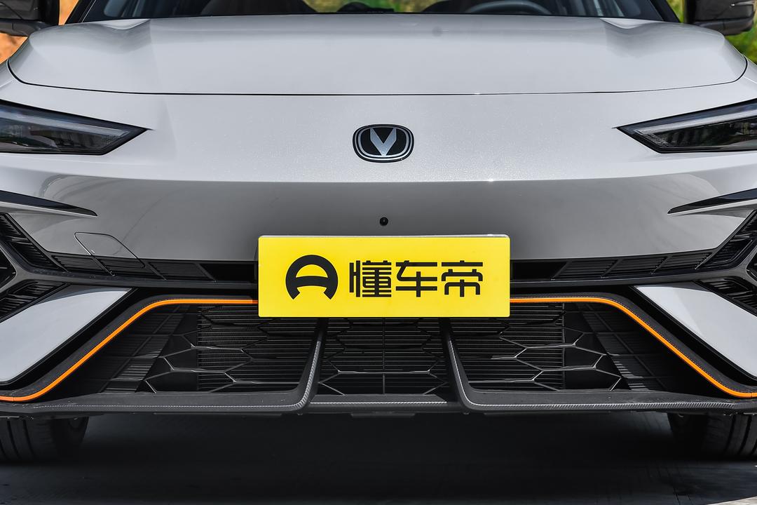 Changan UNI-V 2026, фото 10